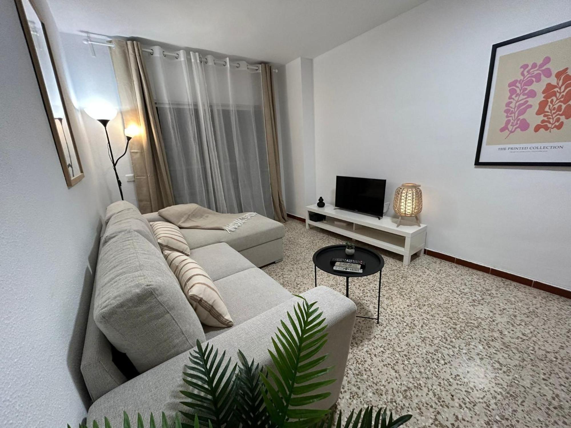 Vialia Piso Centrico Wifi Maria Zambrano Andra Apartment Малага Екстериор снимка