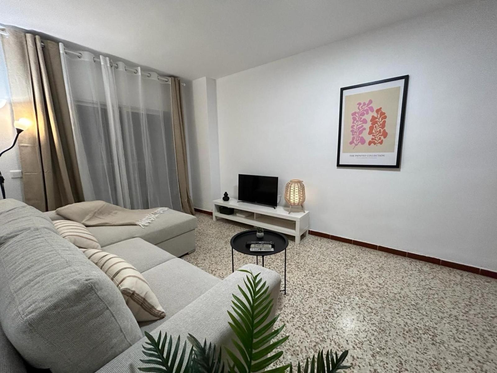 Vialia Piso Centrico Wifi Maria Zambrano Andra Apartment Малага Екстериор снимка